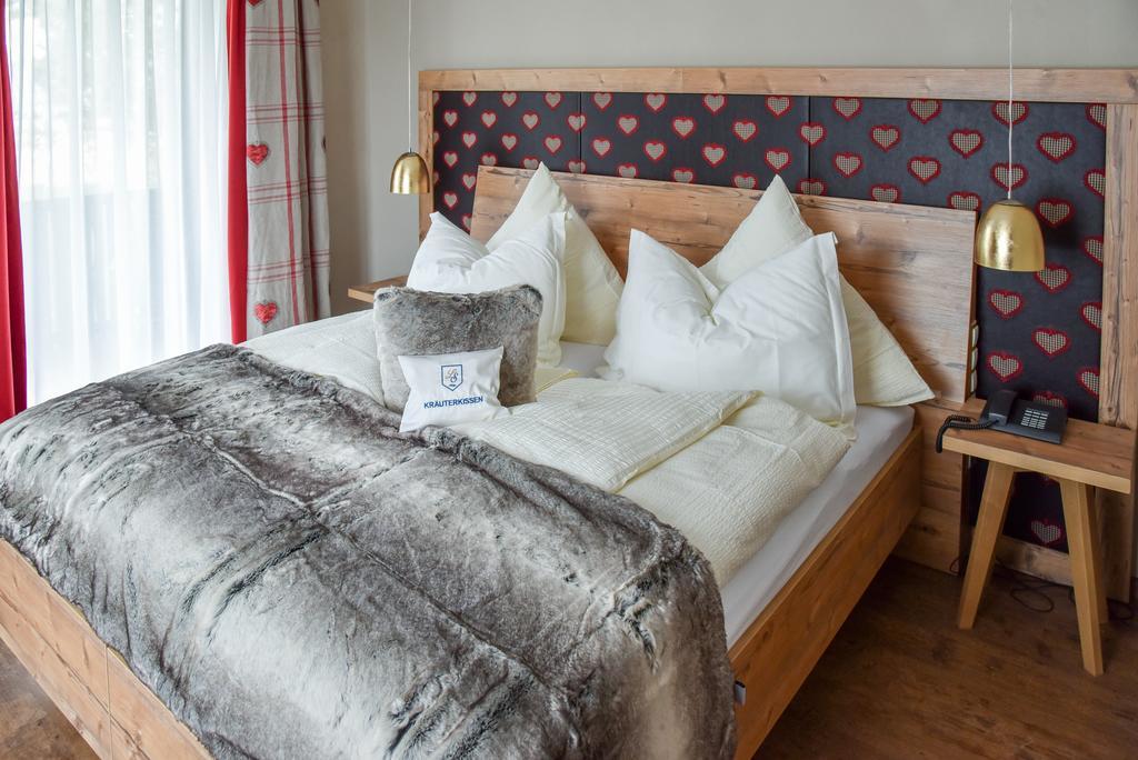 Landhotel Schnupp Neudrossenfeld Екстер'єр фото